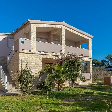 Waterfront In With Balcony Near Seabeach Apartment